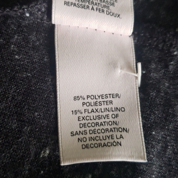 Victoria's Secret flax blend charcoal gray long sleeve button top Size Medium - Picture 8 of 8